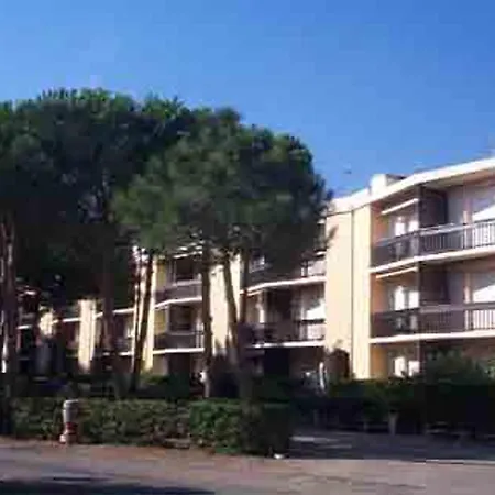 아파트 Pres De La Avec Balcon Pour 4 Personnes - Fr-1-837-54 *