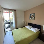 Pres De La Avec Balcon Pour 4 Personnes - Fr-1-837-54 Apartamento